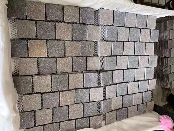flamed Porphyry Granite Cube