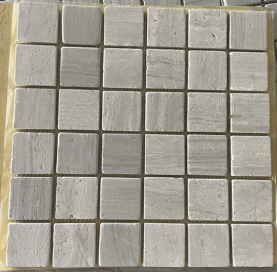 Teils mosaig marmor wedi cwympo